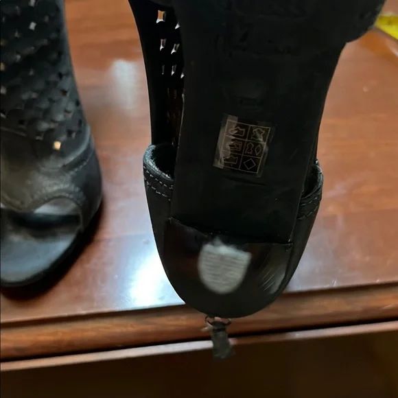 Guess by Marciano Black Cutout Heeled Boots - Picture 4 of 6